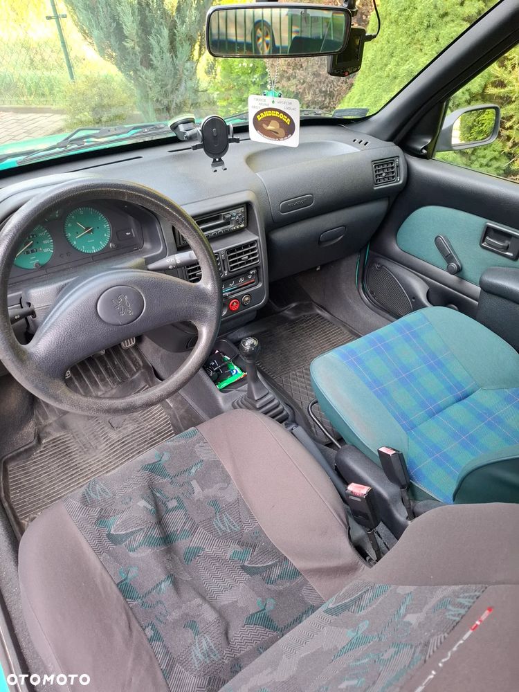 Peugeot 106 1999 photo 4