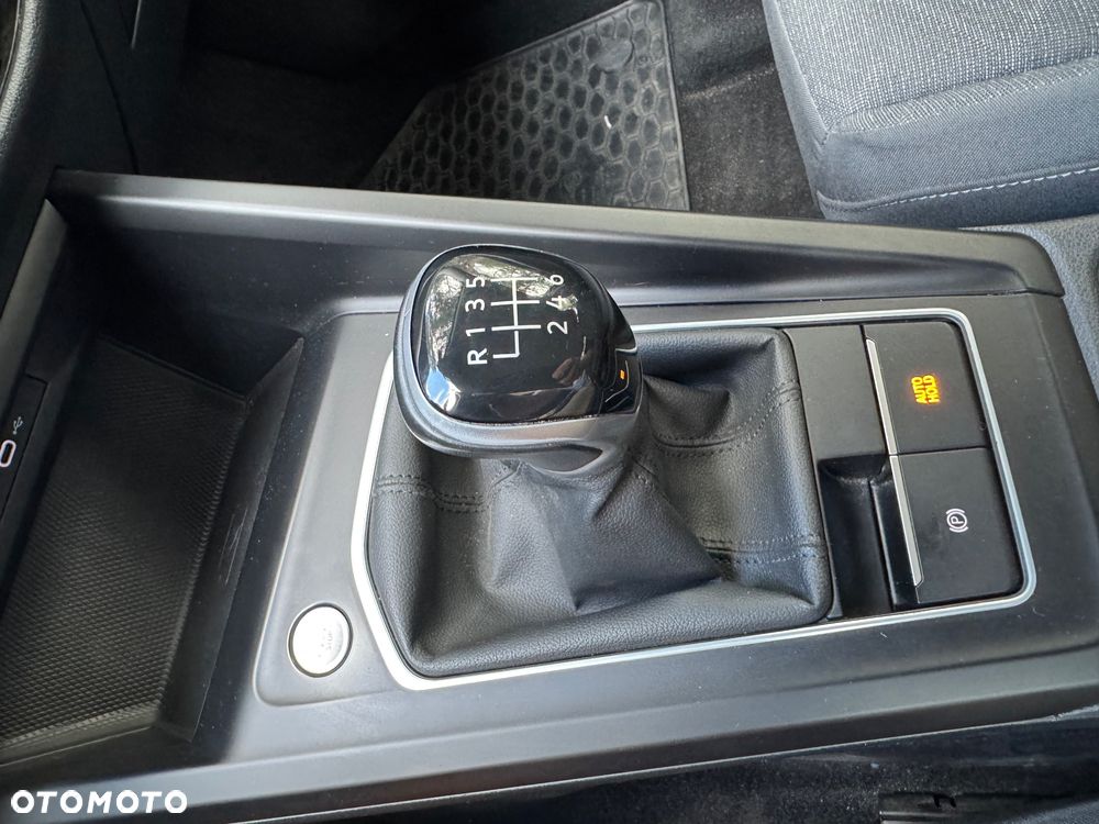 Volkswagen Golf 1.5 TSI EVO Life - 27