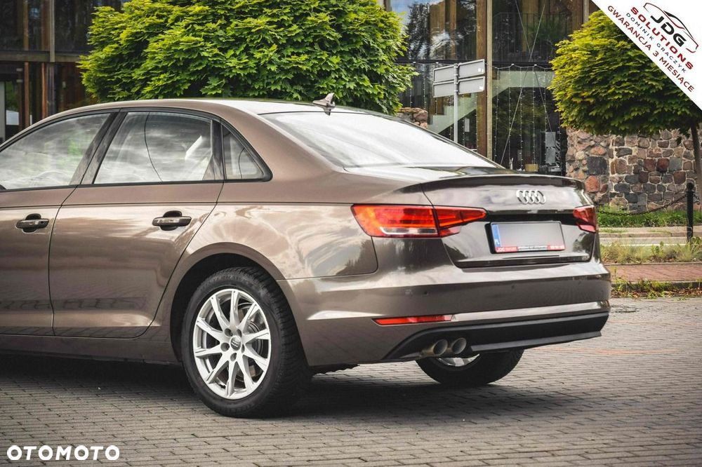 Audi A4 Limousine 40 TDI Sport S tronic - 14