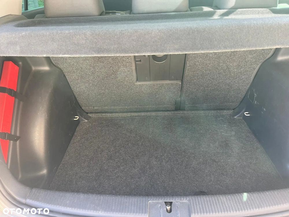 Volkswagen Golf Plus - 7