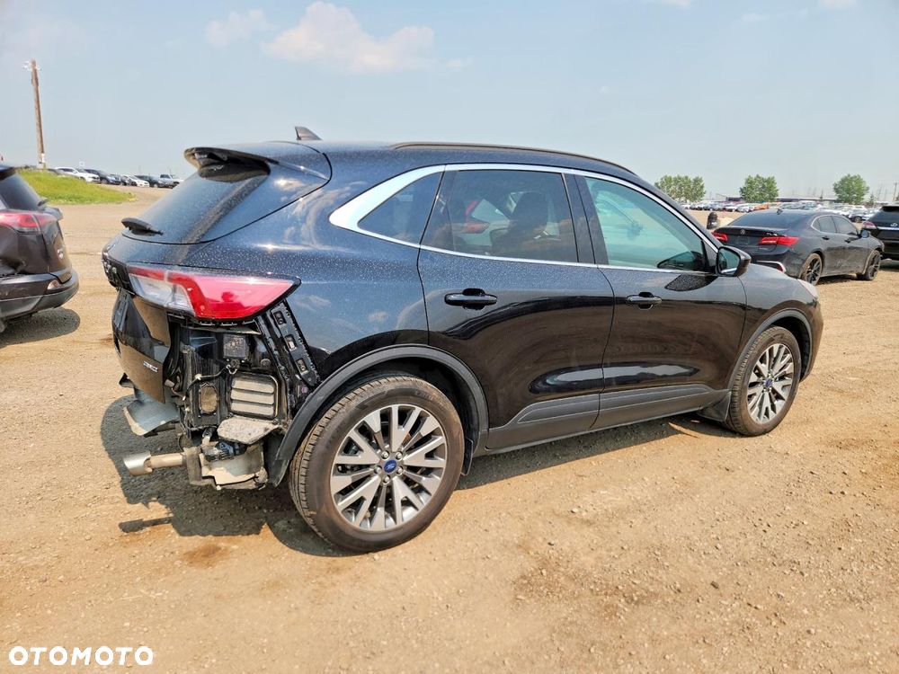 Ford Escape 2.0 EcoBoost AWD Titanium - 4