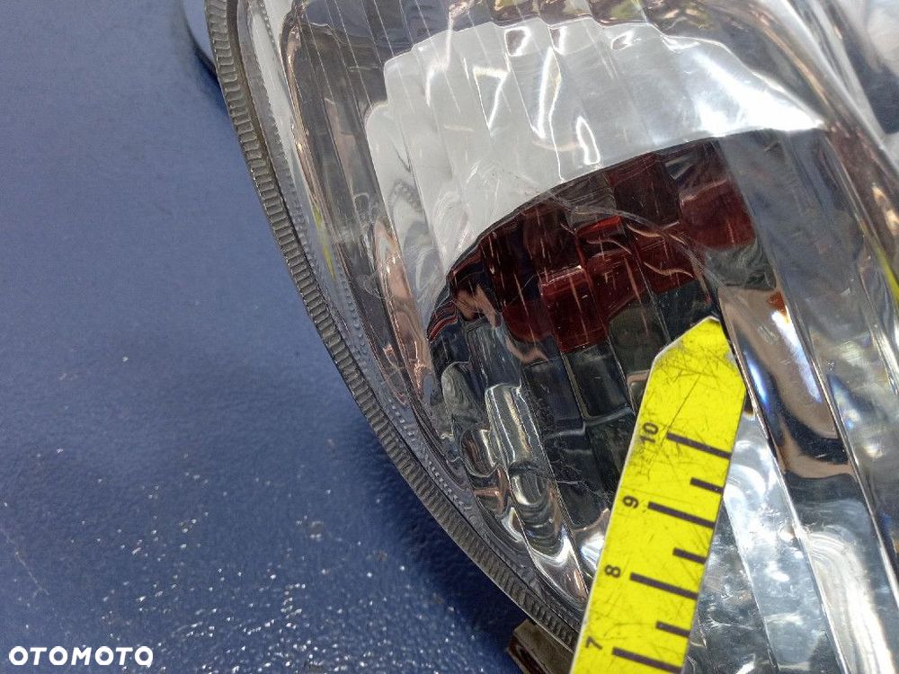 TOYOTA COROLLA E12 KOMBI REFLEKTOR PRAWY LAMPA PRZÓD EU 20A265B - 12