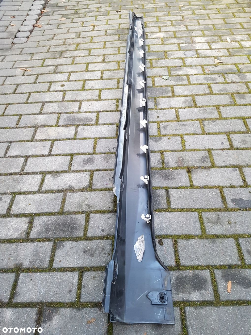 AUDI A6 C8 prawa listwa progowa 4K0853856 - 3