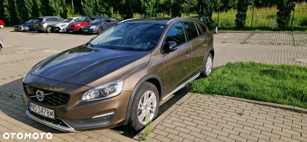 Volvo V60 Cross Country - 2