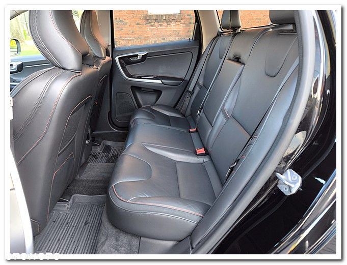 Volvo XC 60 - 26