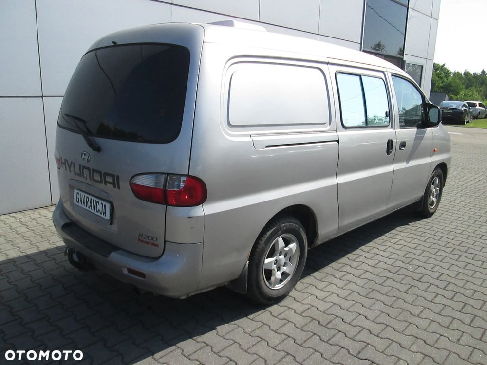 Hyundai H-1 - 5
