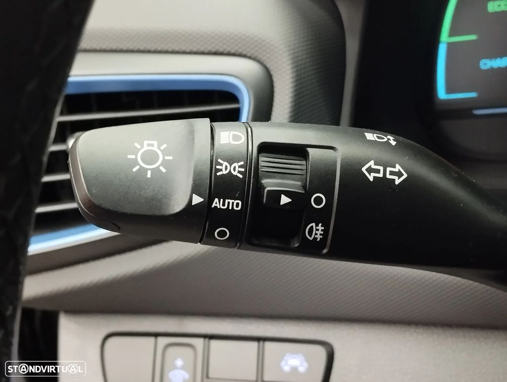 Hyundai Ioniq 1.6 GDI PHEV - 27