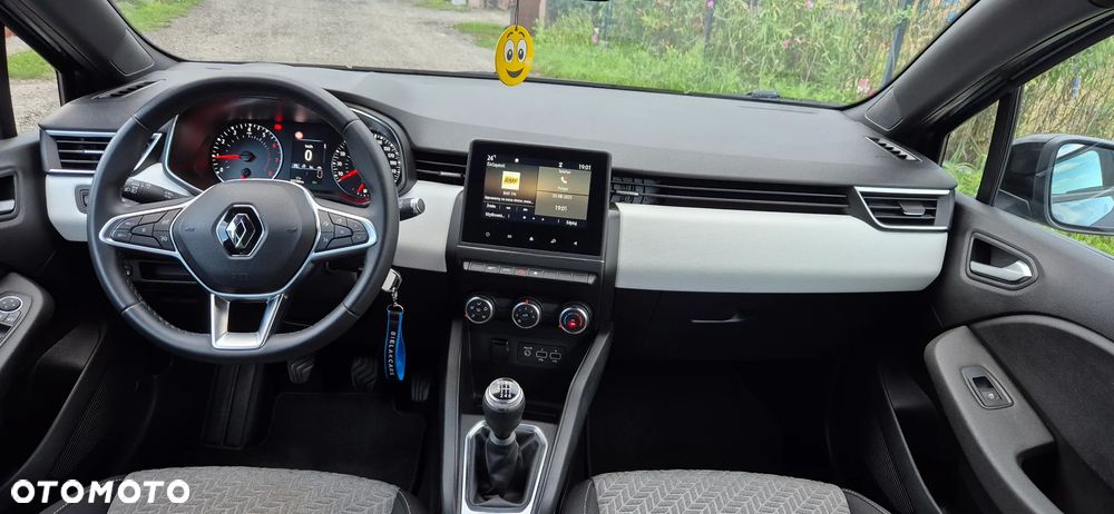 Renault Clio TCe 90 EVOLUTION - 18
