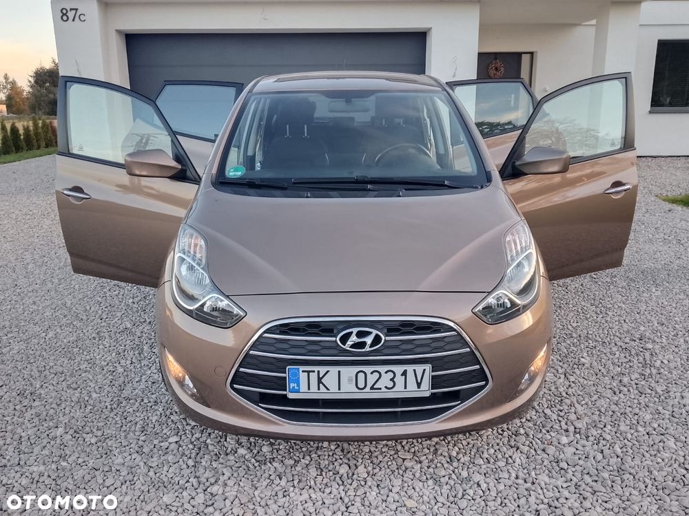 Hyundai ix20 1.4 Premium - 22