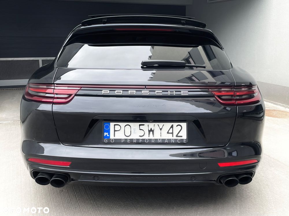 Porsche Panamera - 19