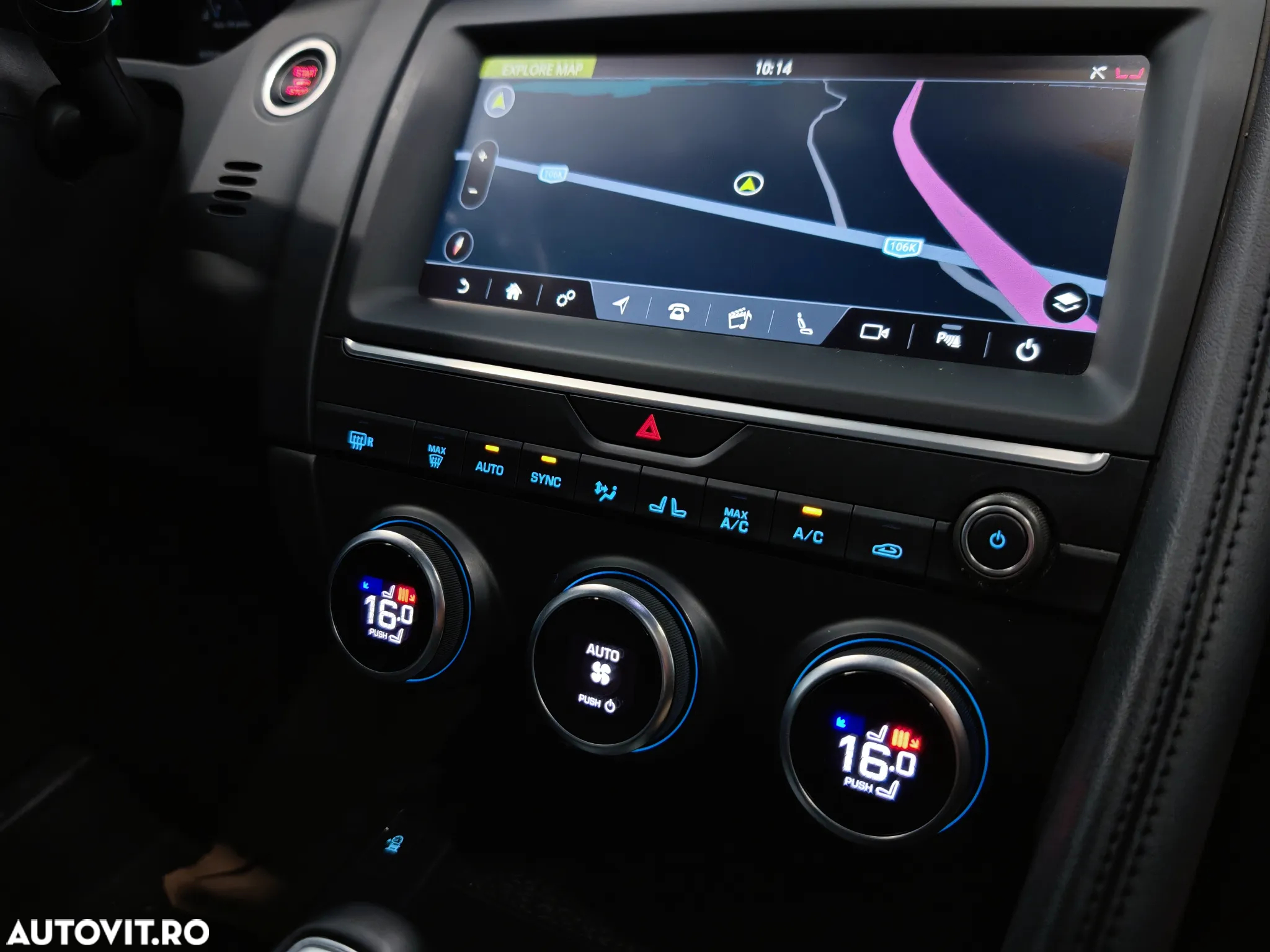 Jaguar E-Pace D150 AWD Aut. Chequered Flag - 19