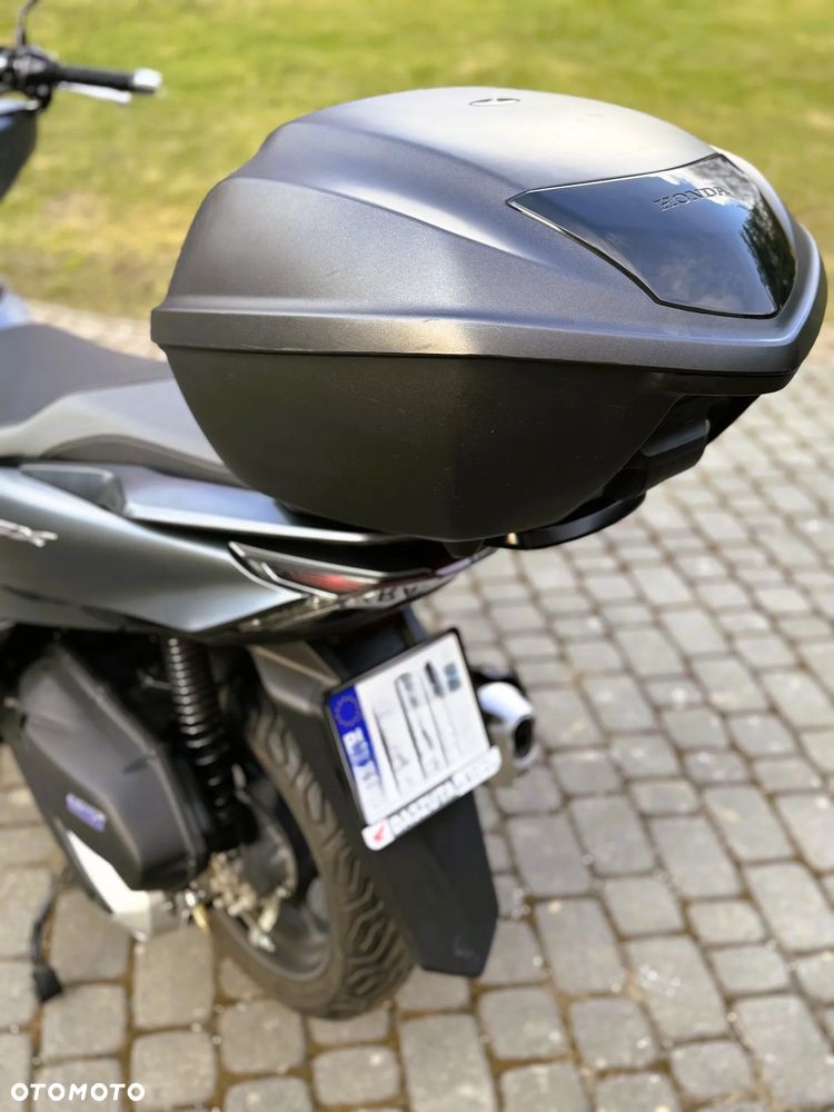 Honda PCX - 11