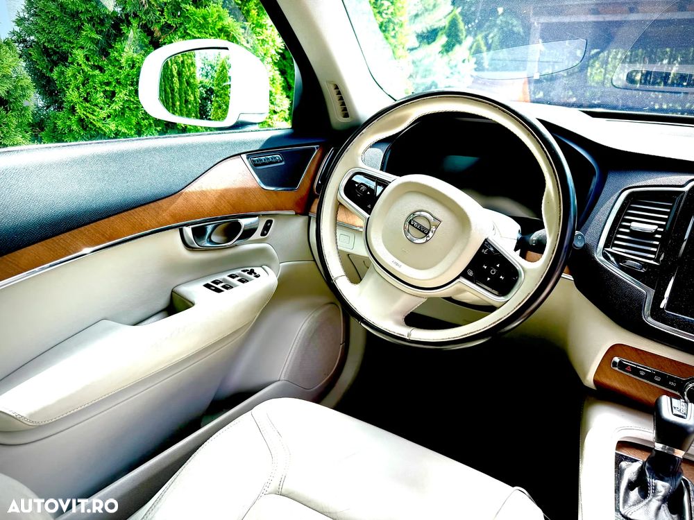 Volvo XC 90 D5 AWD Geartronic Inscription - 17