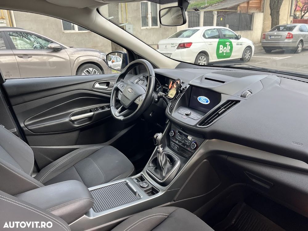 Ford Kuga 2.0 TDCi 2WD Trend - 8