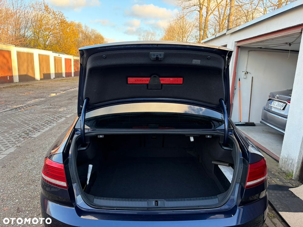 Volkswagen Passat 1.8 TSI BMT Comfortline - 9