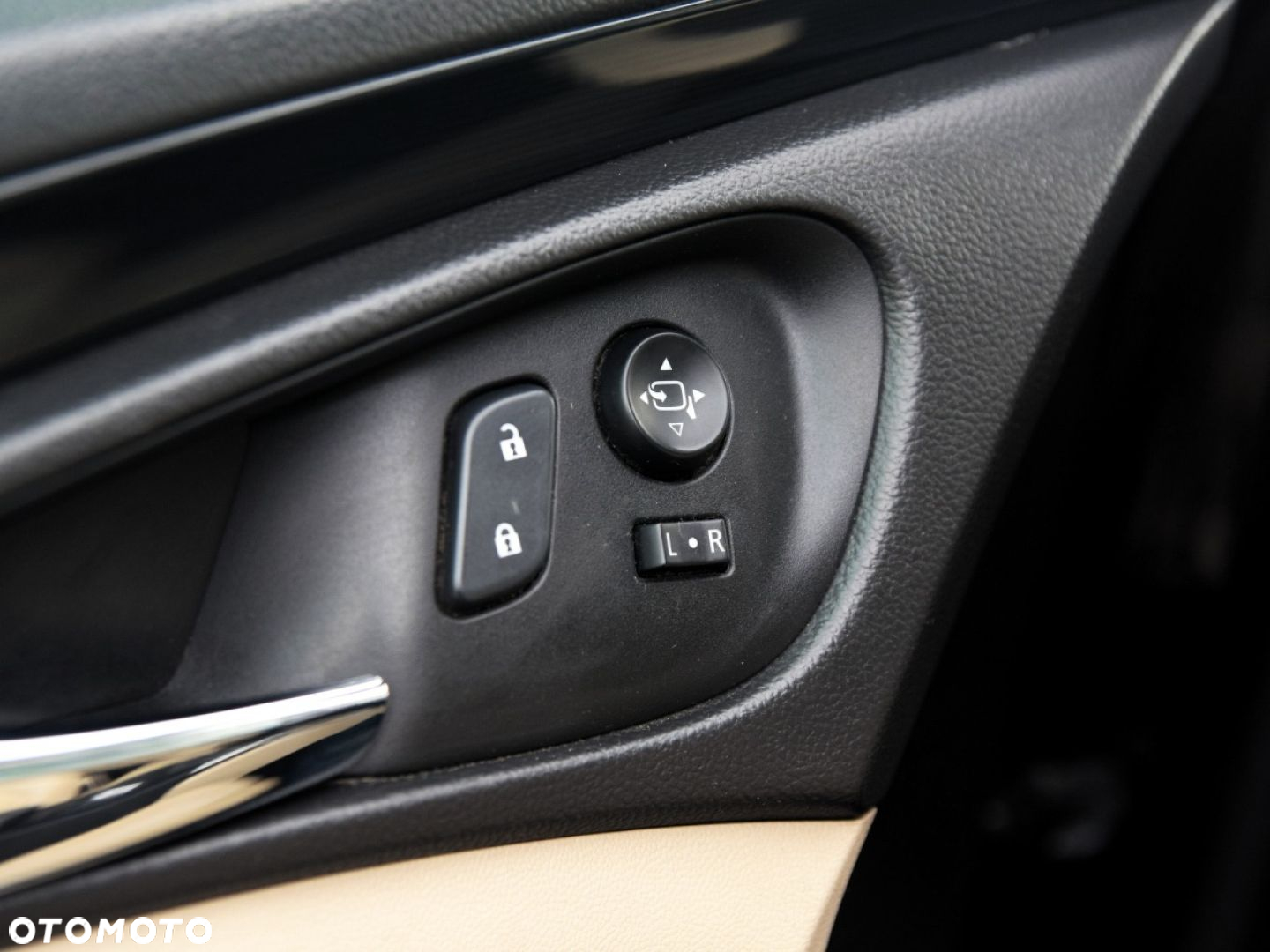 Opel Insignia - 21
