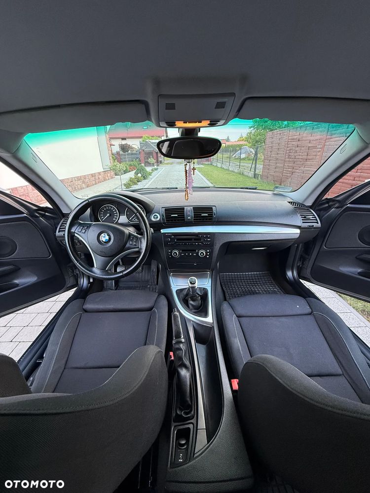 BMW Seria 1 - 12