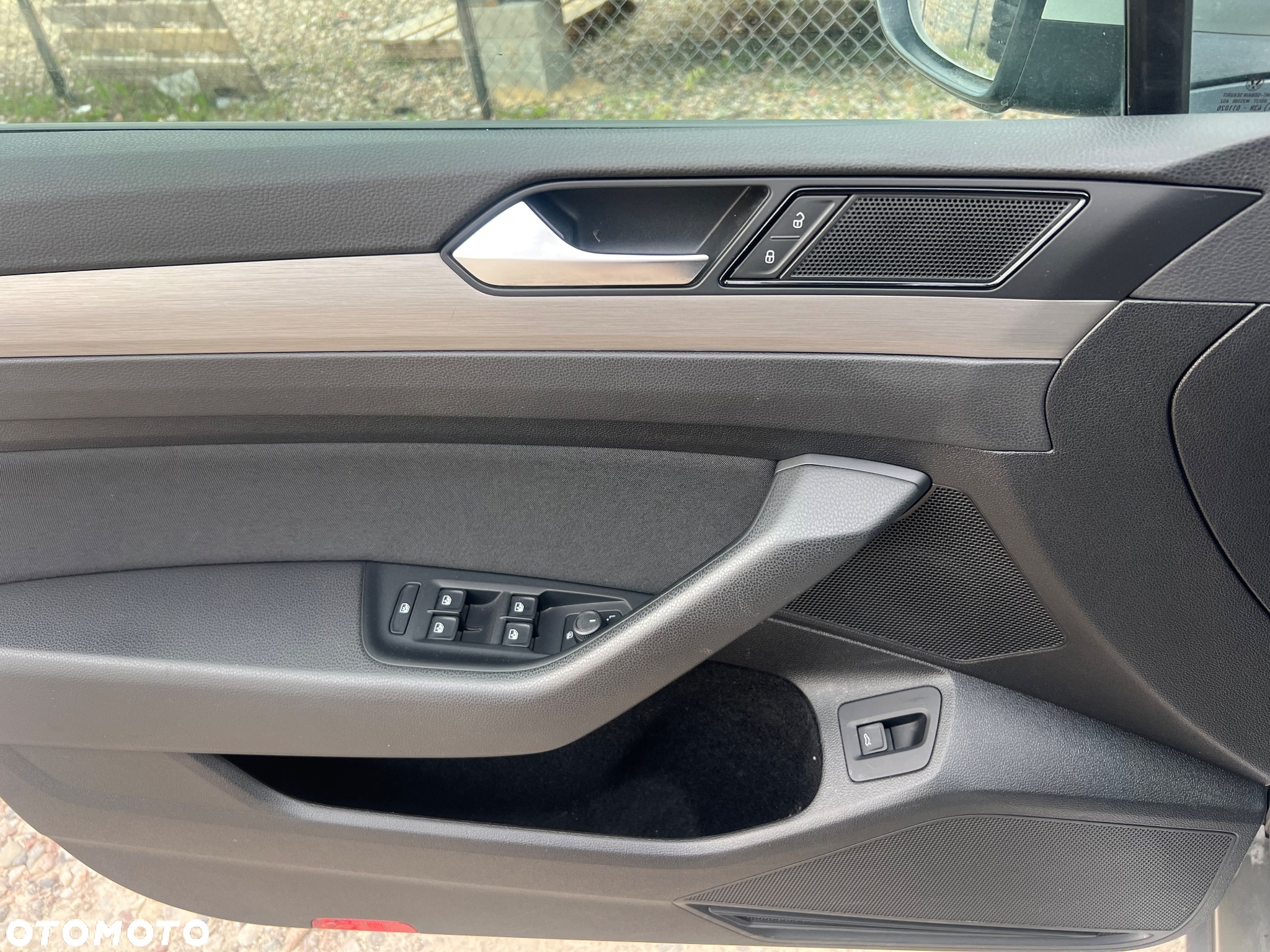 Volkswagen Passat - 18