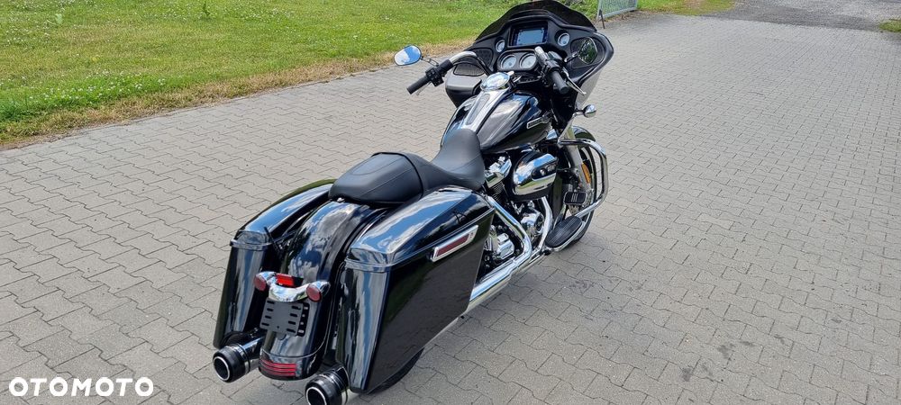 Harley-Davidson Touring Road Glide - 5