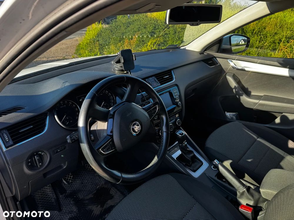 Skoda Octavia 1.6 TDI Active - 6