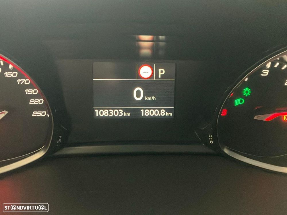 Peugeot 308 1.5 BlueHDi Style EAT8 - 12