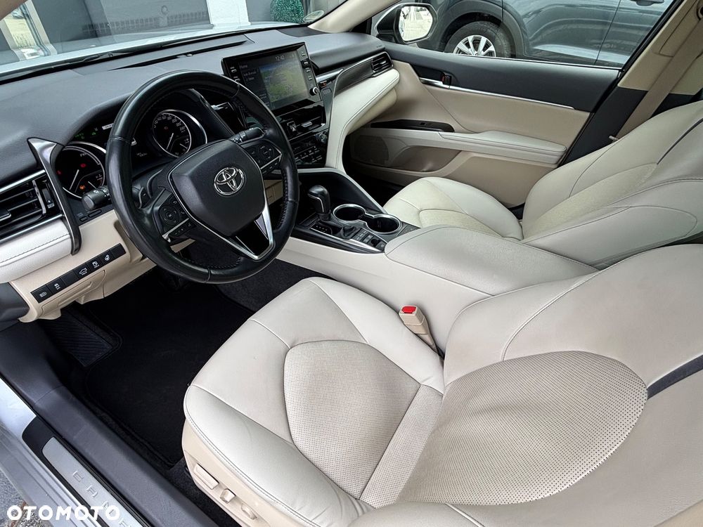 Toyota Camry 2.5 Hybrid Executive CVT - 5