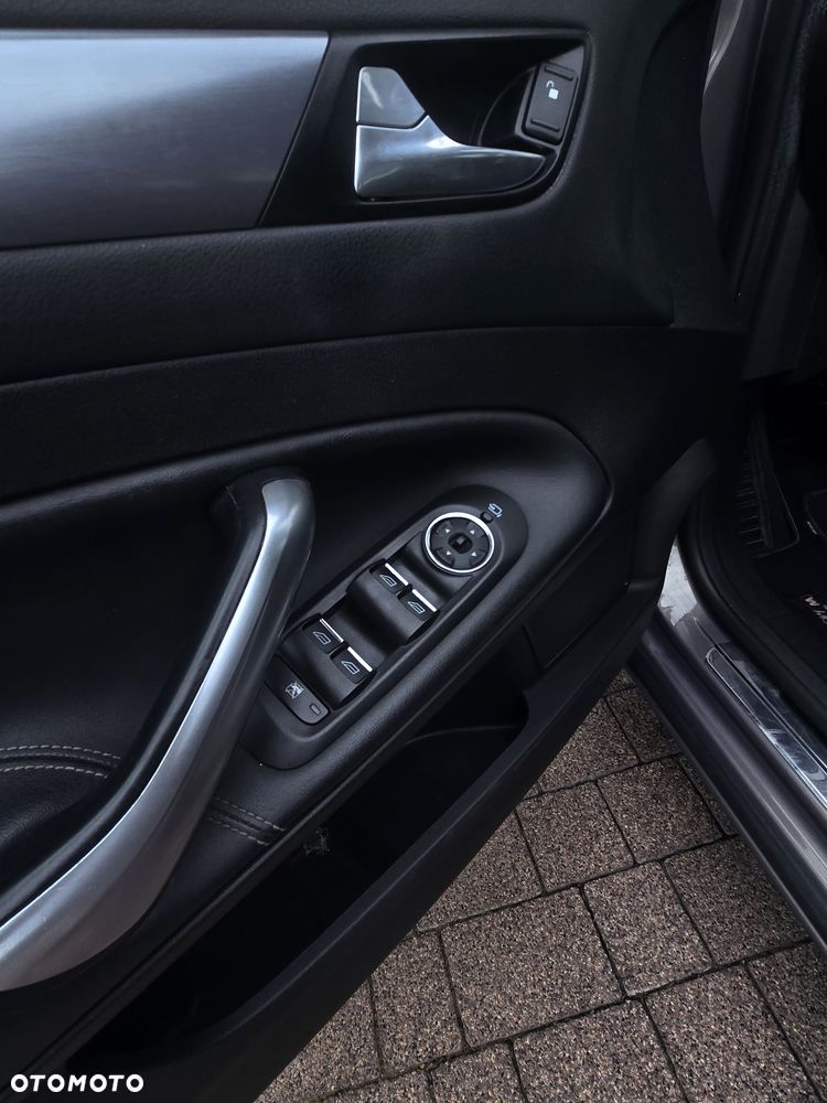 Ford Mondeo - 8