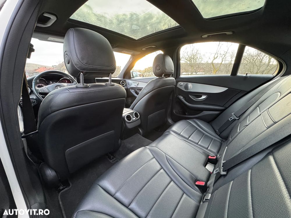 Mercedes-Benz C 300 T 9G-TRONIC - 6