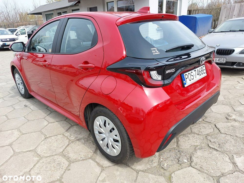 Toyota Yaris - 8