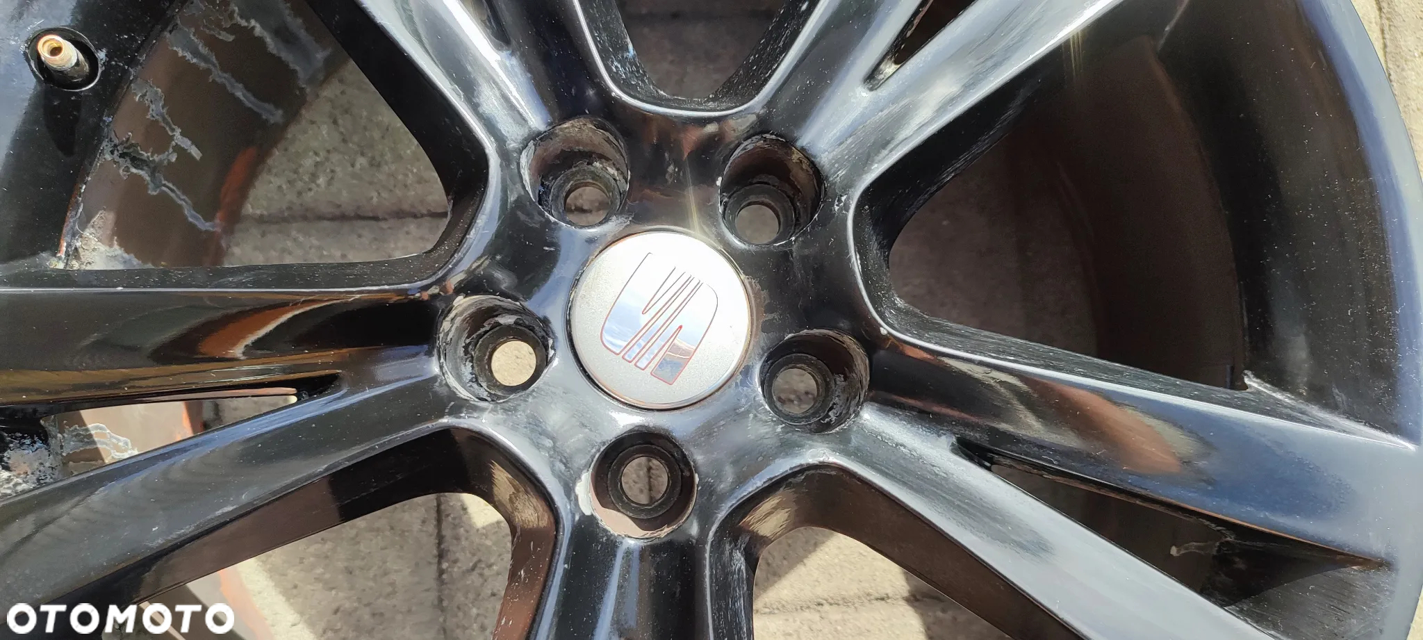 FELGI ALUMNIOWA 5x100 7Jx17 CALI ET43 fi 57.1 6J0601025C MALOWANE SEAT VW SKODA AUDI KOMPLET 4 SZTUKI - 6