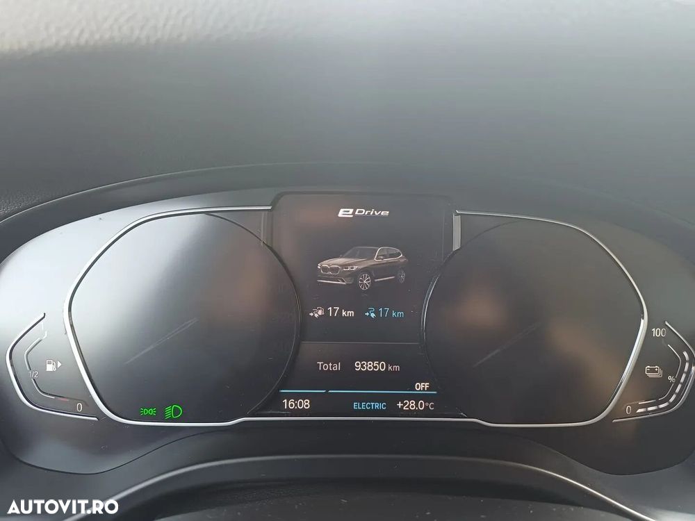 BMW X3 xDrive30e AT PHEV - 19