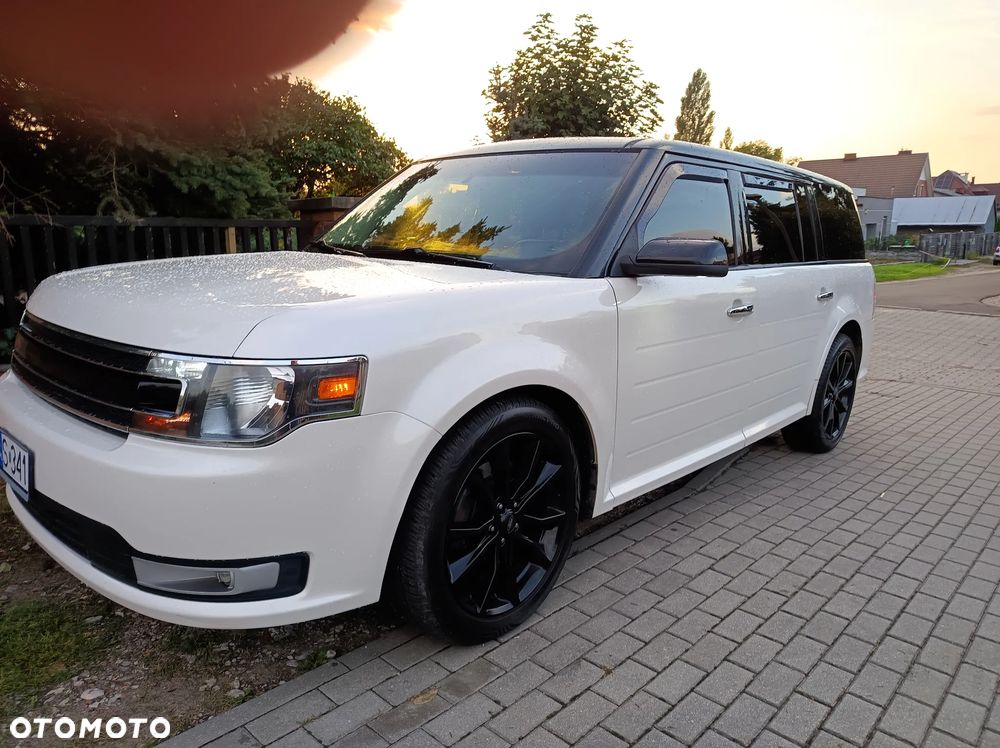 Ford Flex - 27