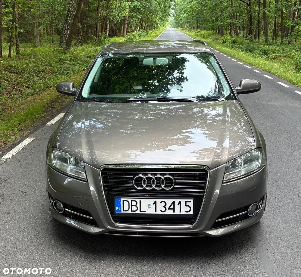 Audi A3 Sportback 1.6 TDI Attraction - 4