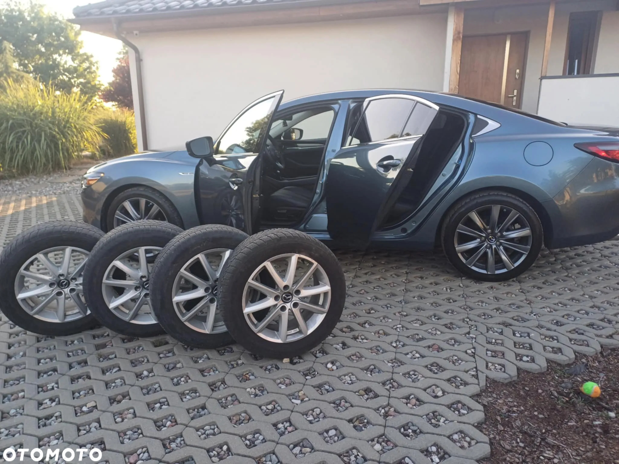 Mazda 6 - 8