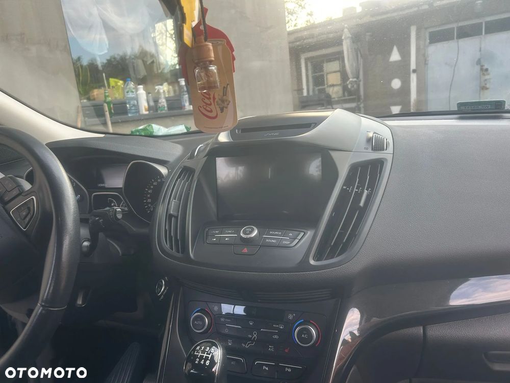 Ford Kuga 1.5 EcoBoost FWD Titanium ASS MMT6 - 11