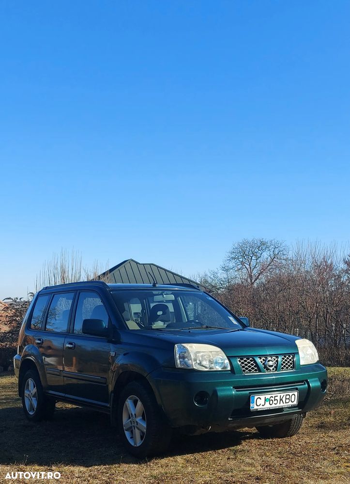 Nissan X-Trail 2.2 dCi 4x4 Comfort - 8