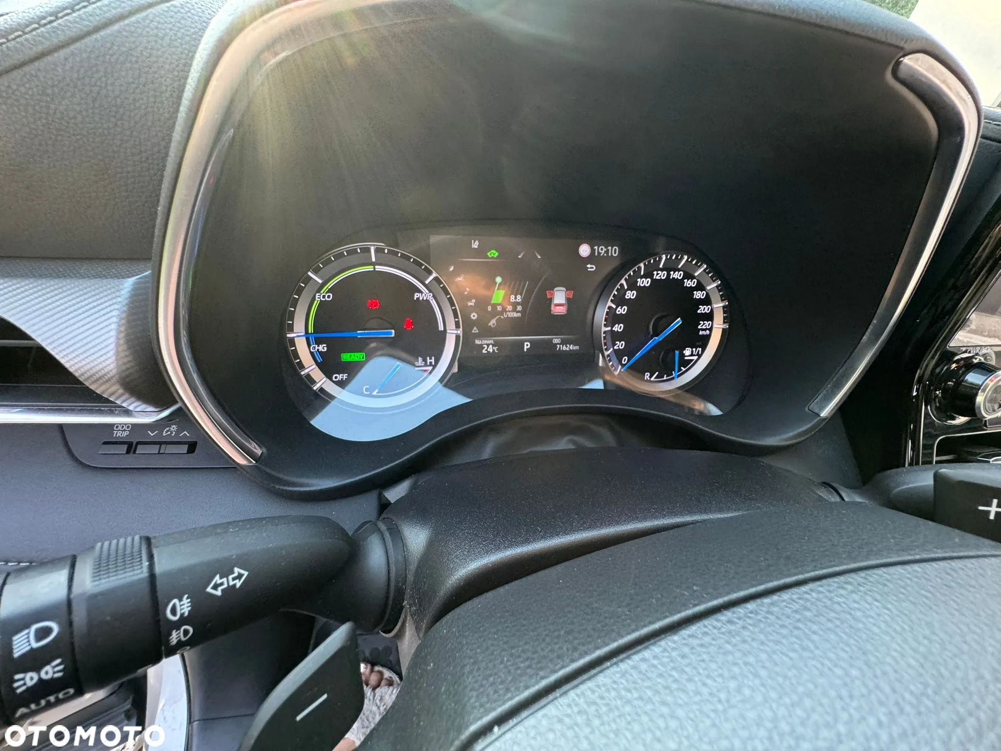 Toyota Highlander 2.5 Hybrid Executive - 10