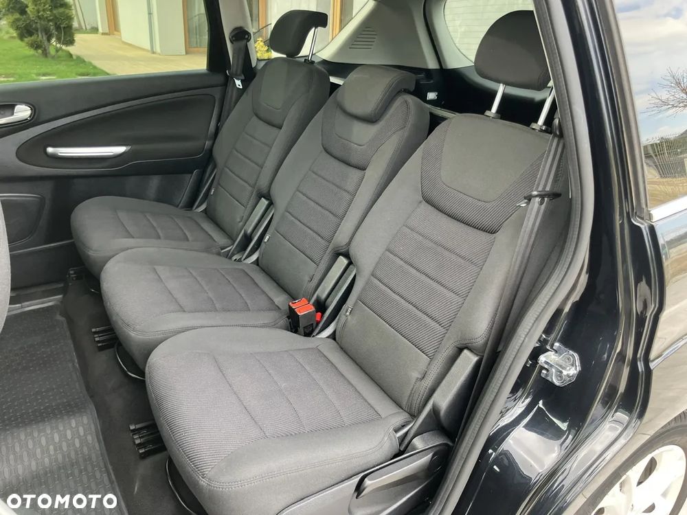 Ford S-Max 2.0 TDCi DPF Titanium - 24