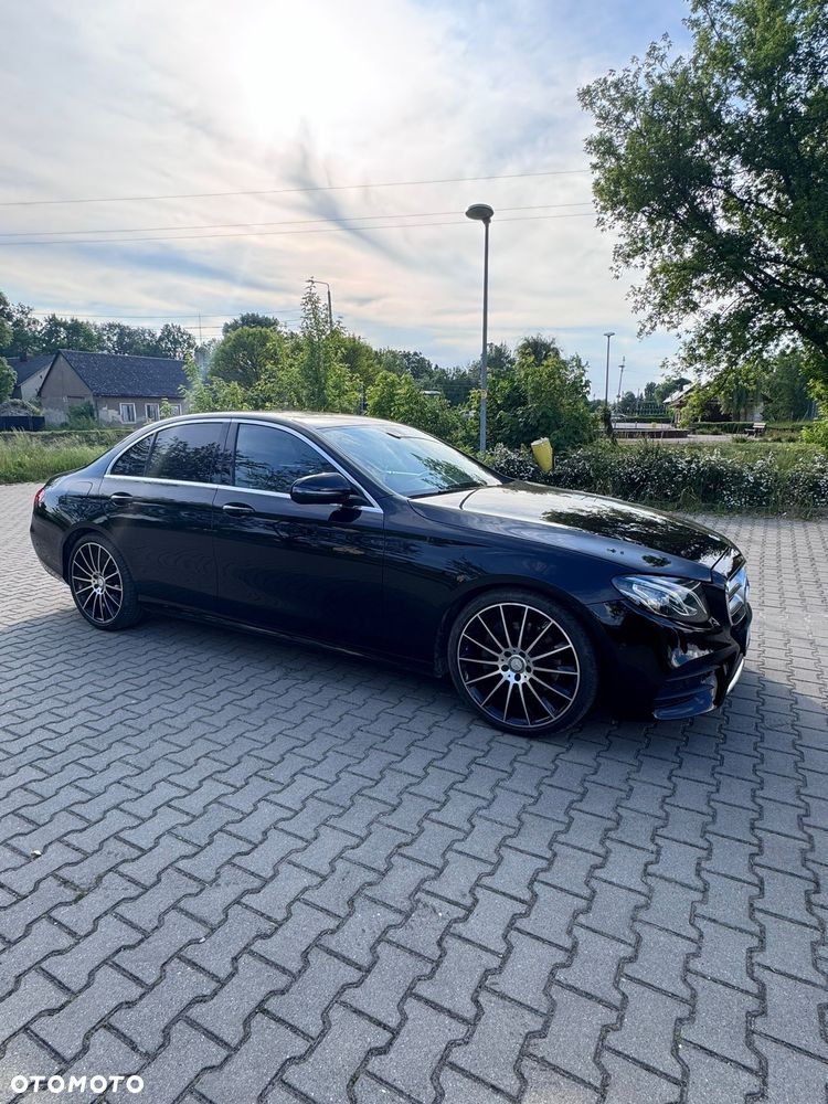 Mercedes-Benz Klasa E 200 d 9G-TRONIC - 12
