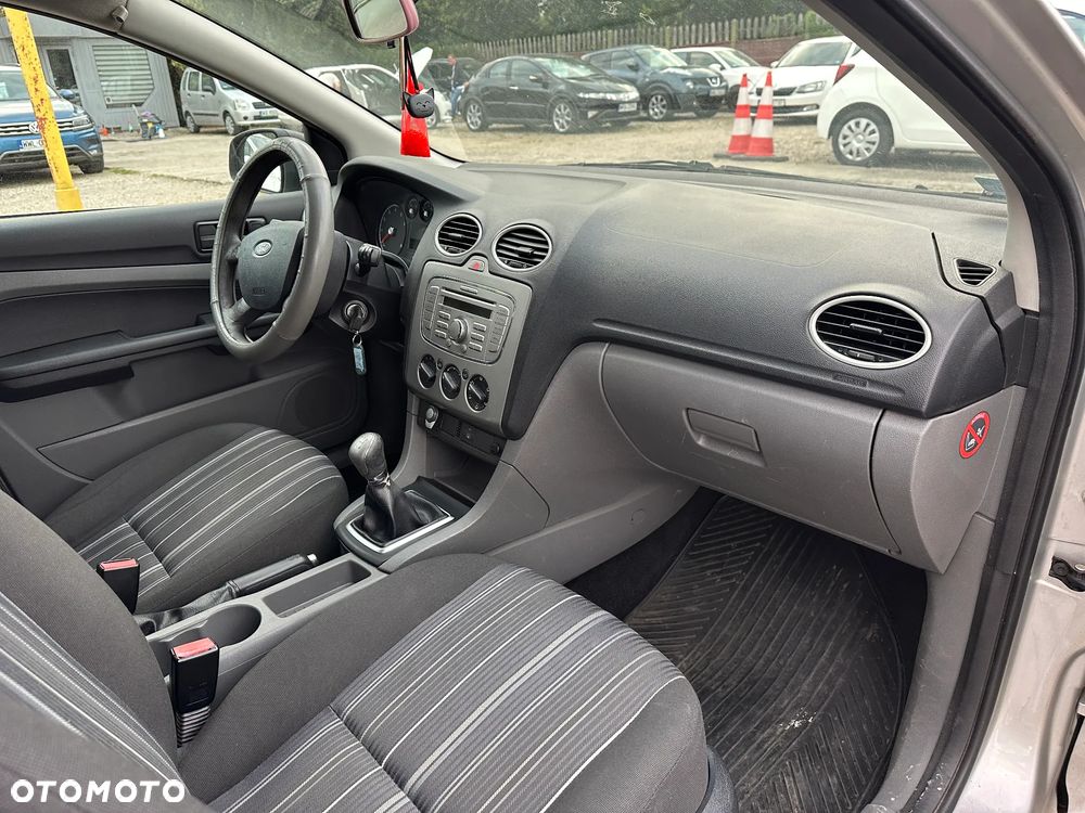 Ford Focus - 15