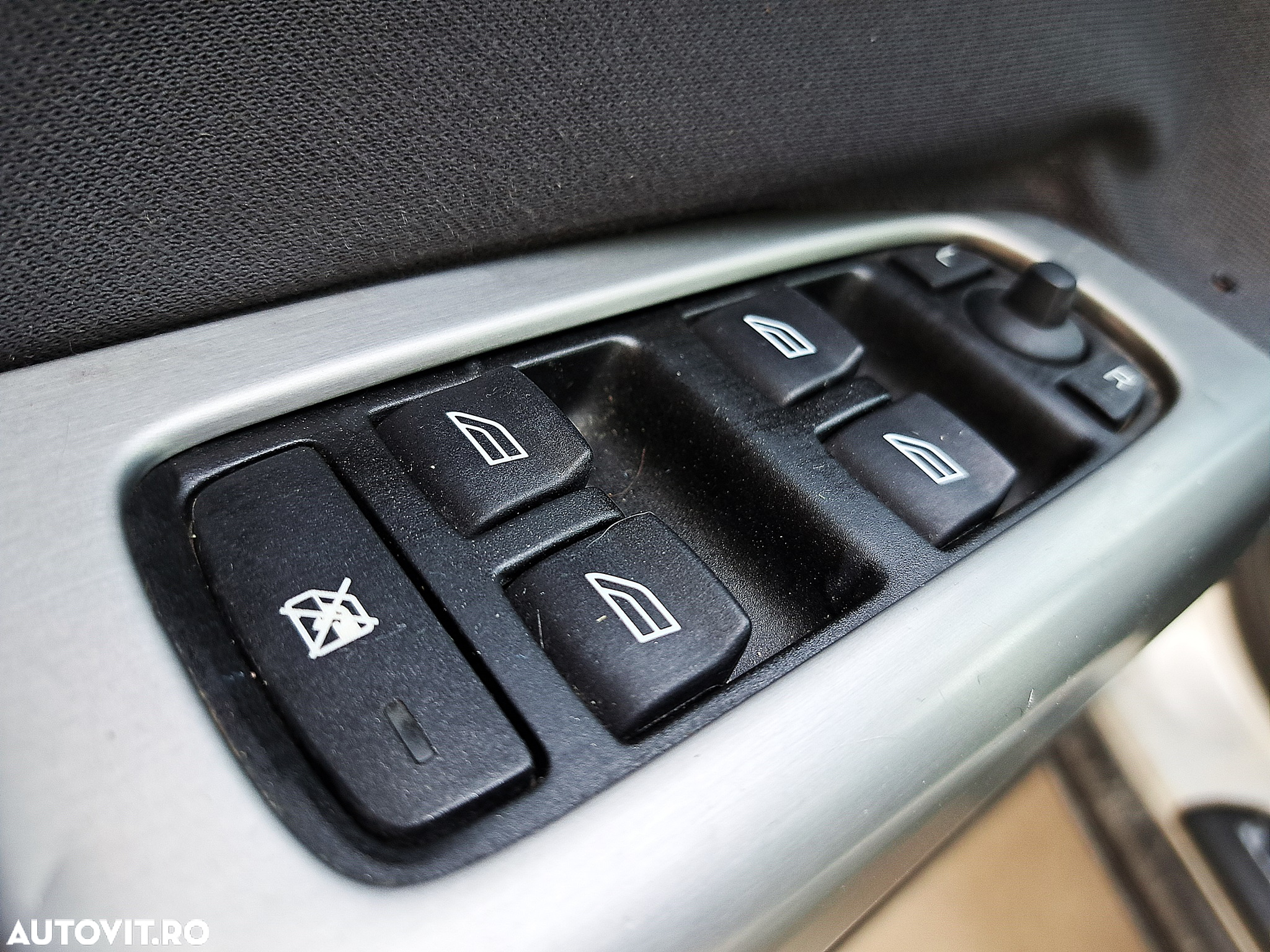 Volvo V50 2.0D Momentum - 11