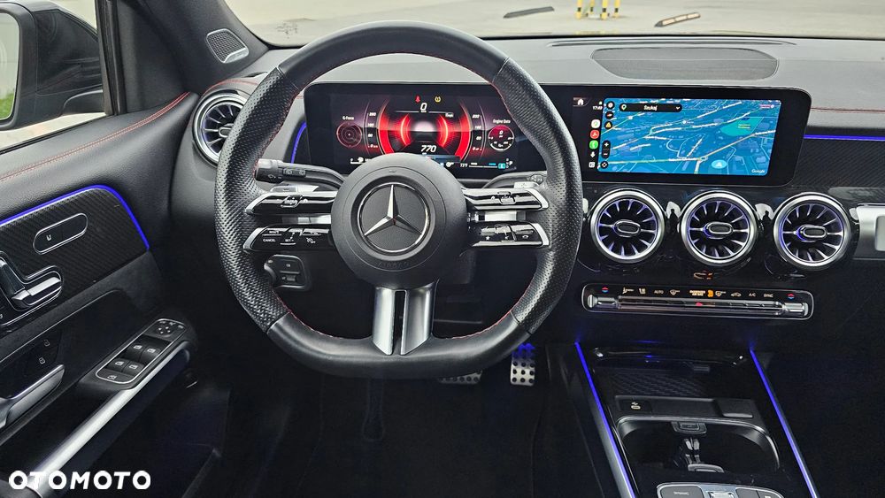 Mercedes-Benz GLB 250 AMG Line 8G-DCT - 35
