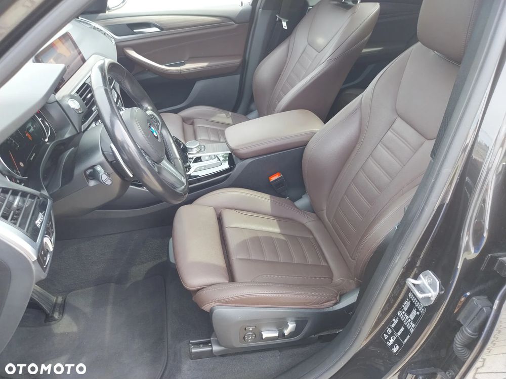 BMW X3 xDrive20d Luxury Line sport - 22