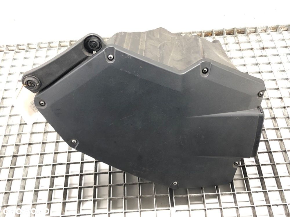 OBUDOWA FILTRA POWIETRZA  BMW 3 coupe (E92) 2005 - 2013 330 i 200 kW [272 KM] benzyna 2006 - 2010 - 1