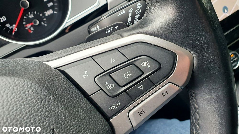 Volkswagen Passat 2.0 TSI Business DSG - 21
