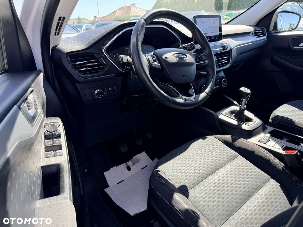 Ford Kuga 2.0 TDCi 4x2 Trend - 11