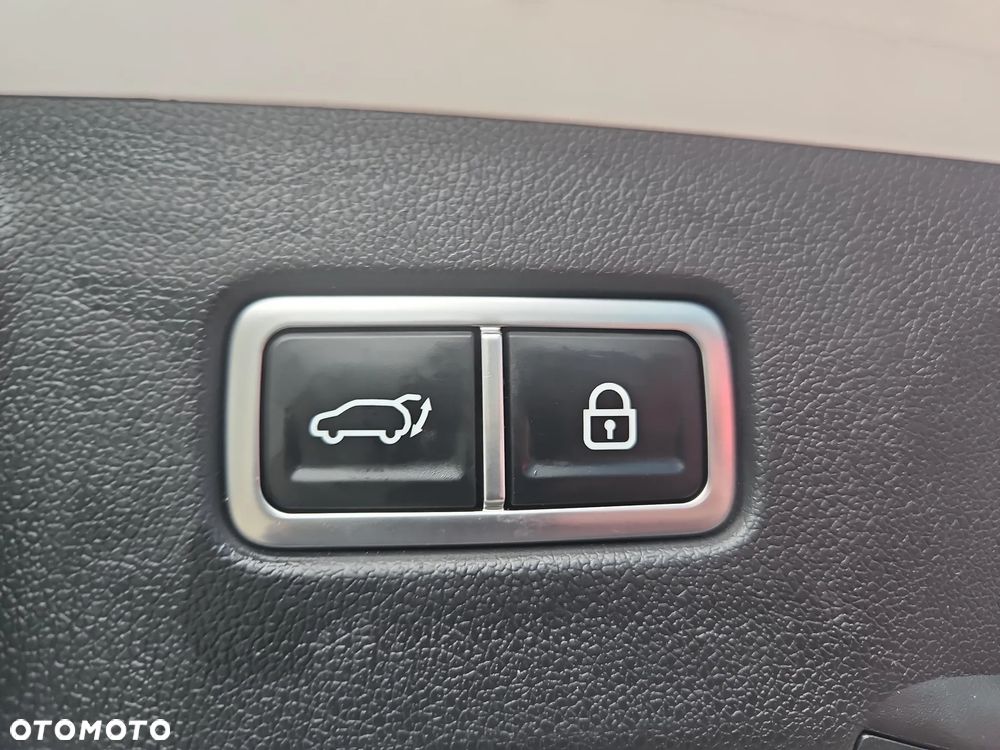 Kia Sorento 1.6 T-GDI HEV Prestige Line AWD 7os - 31