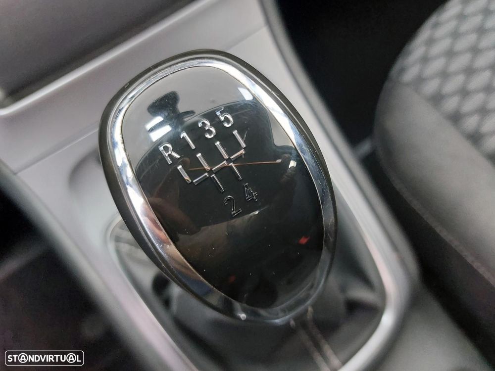 Opel Astra 1.0 Turbo S&S Edition - 26