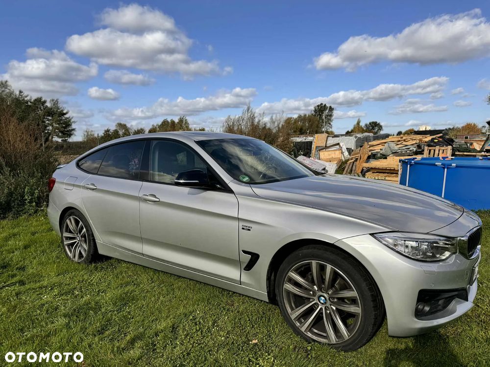 BMW Seria 3 320d Touring xDrive Sport-Aut - 6
