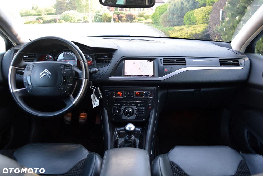 Citroën C5 HDi 140 FAP Exclusive - 6
